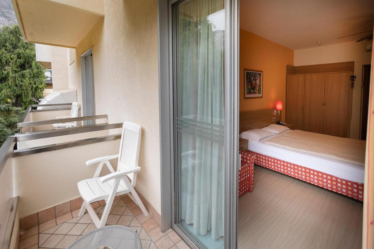 Hotel Ideal Limone sul Garda Ngoại thất bức ảnh